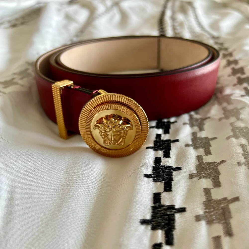 Versace Medusa Biggie Thin Leather Belt